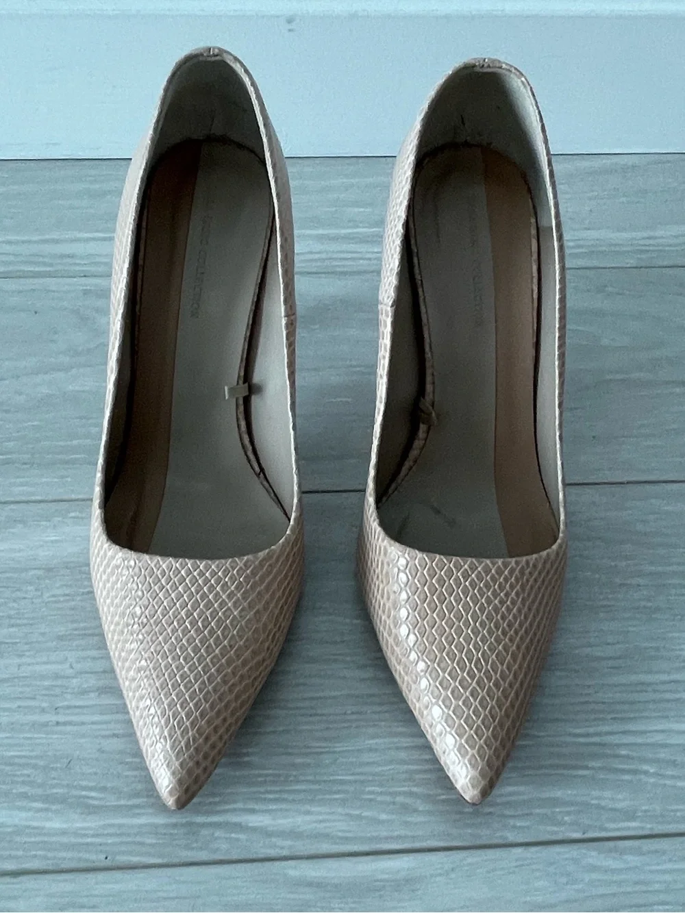 Zara Beige Snake-Embossed Pointed Toe Pumps Size 39